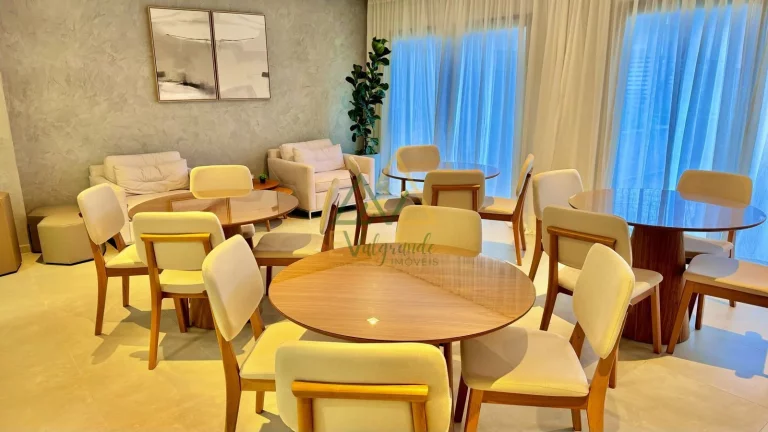 Imagem Apartamento Studio à venda Portão Curitiba PR