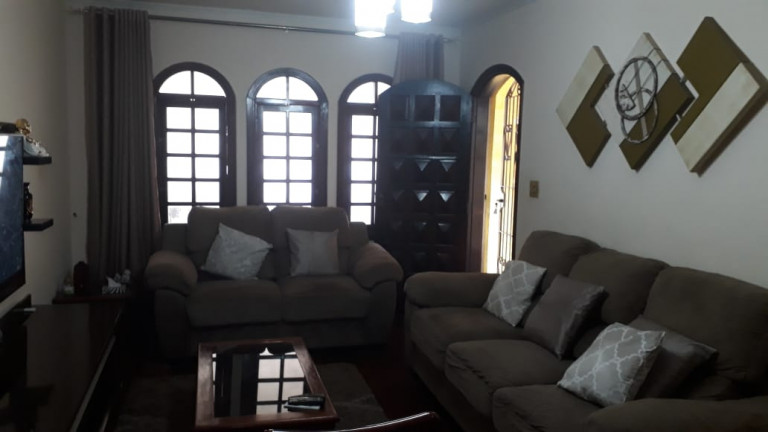 Imagem Sobrado com 3 Quartos à Venda, 130 m² em Jardim Piqueroby - São Paulo