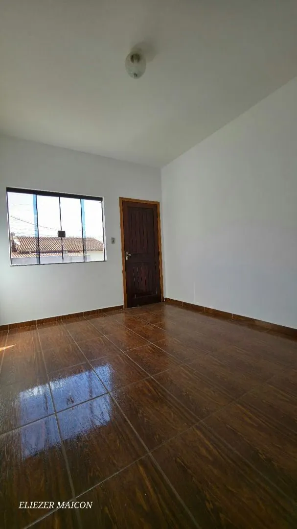 Imagem Casa a venda com 2 quartos no bairro Jardim Acácias Poços de Caldas - MG