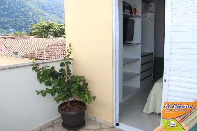 Imagem SOBRADO - 03 DORMITÓRIOS - 600 METROS DE PRAIA - Pereque - Açú
