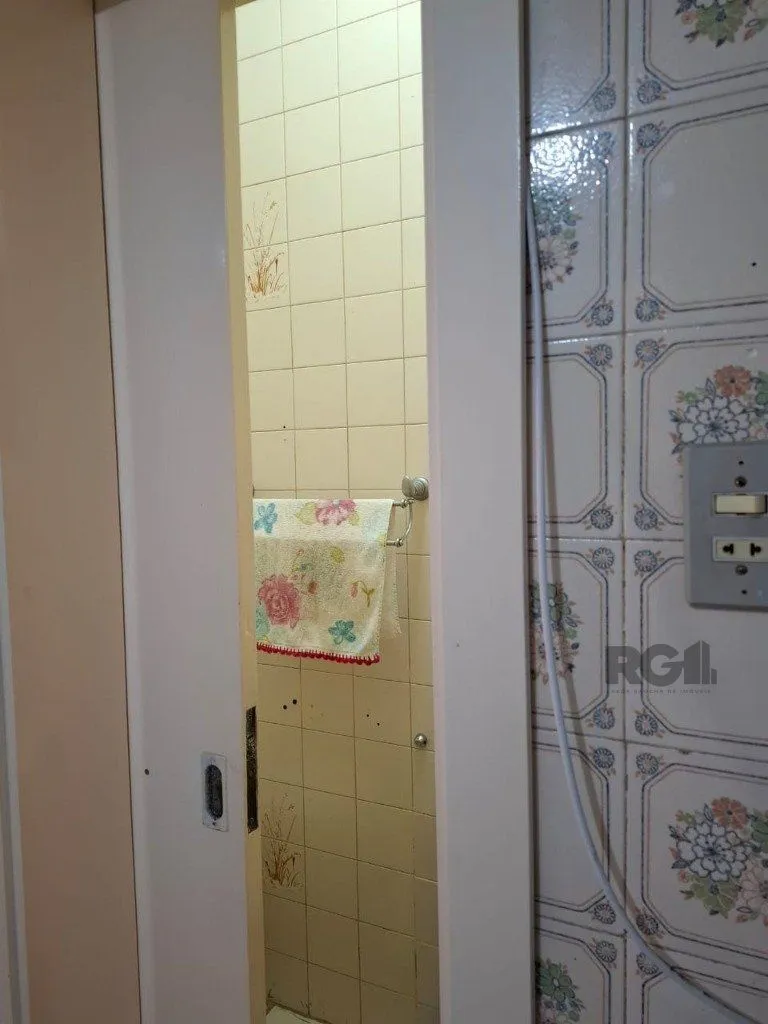 Imagem Amplo apartamento no beiro Floresta