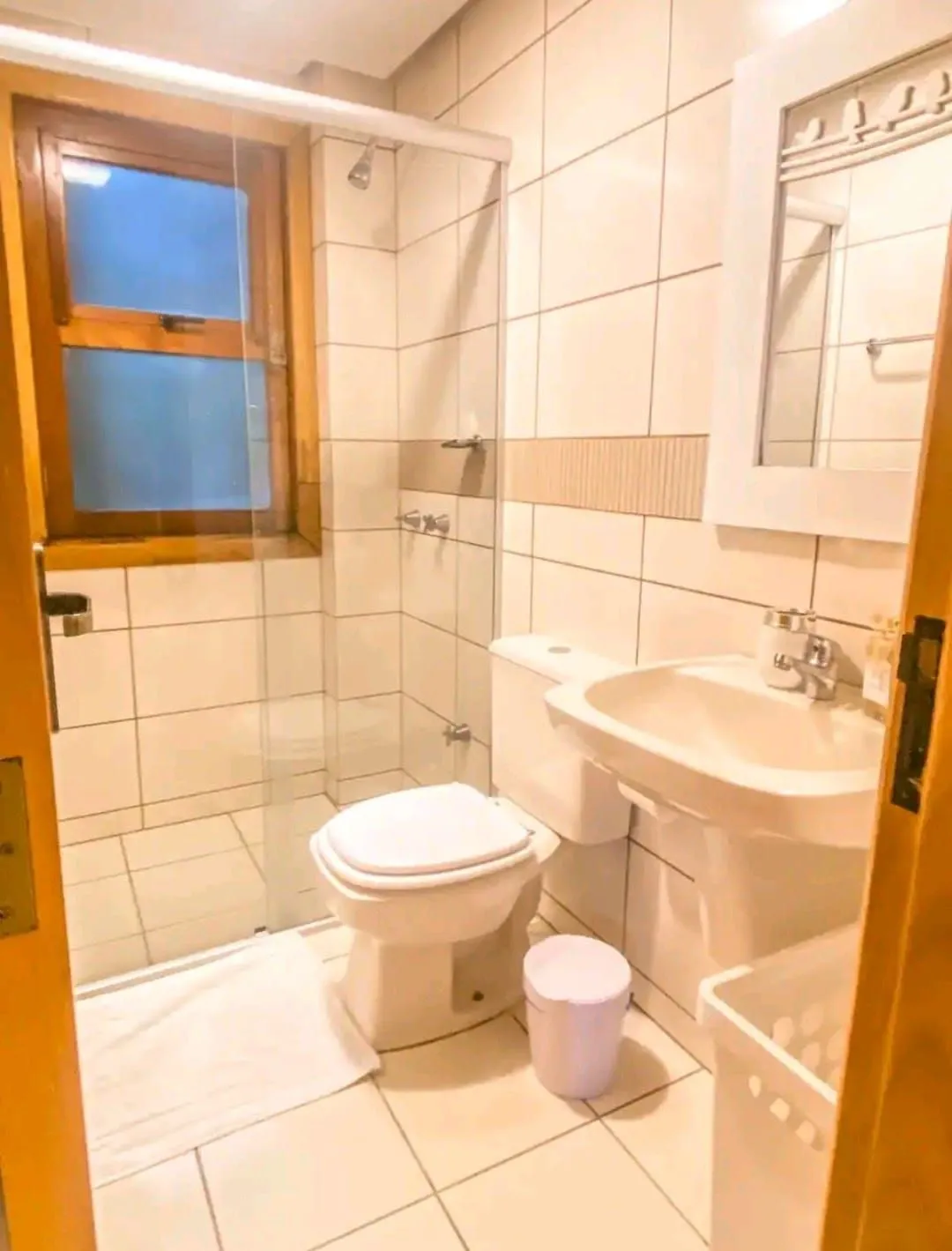 Imagem "Apartamento Mobiliado de 2 Quartos em Gramado RS."