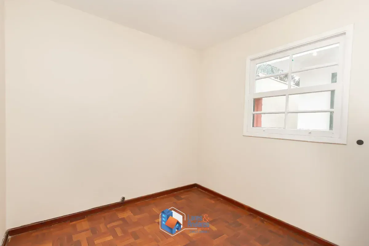 Imagem Sobrado para venda em Vila Alexandria com 3 quartos, sendo 1 suíte, 201m²