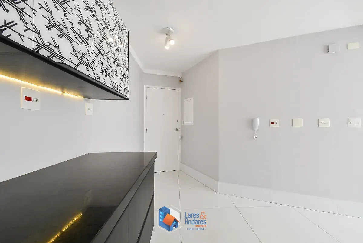 Imagem Apartamento para venda em Jardim Paulistano com 3 quartos, sendo 1 suíte, 178m²