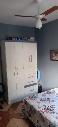 Imagem Apartamento térreo, o qual possui, 2 dormitórios, sala, cozinha, banheiro e lavandeira. Área de l...