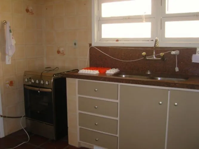 Imagem Casa para Venda - 216m², 3 dormitórios, sendo 1 suites, 2 vagas - Centro