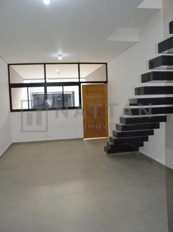 Imagem Imóvel para locação com 3 suítes, 130 m², quintal e acabamento de alto padrão