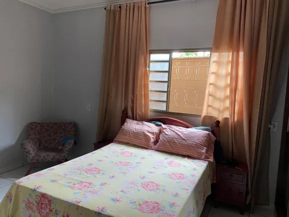 Imagem Casa com 3 Quartos à Venda, 210 m² em Parque Flamboyant - Goiânia