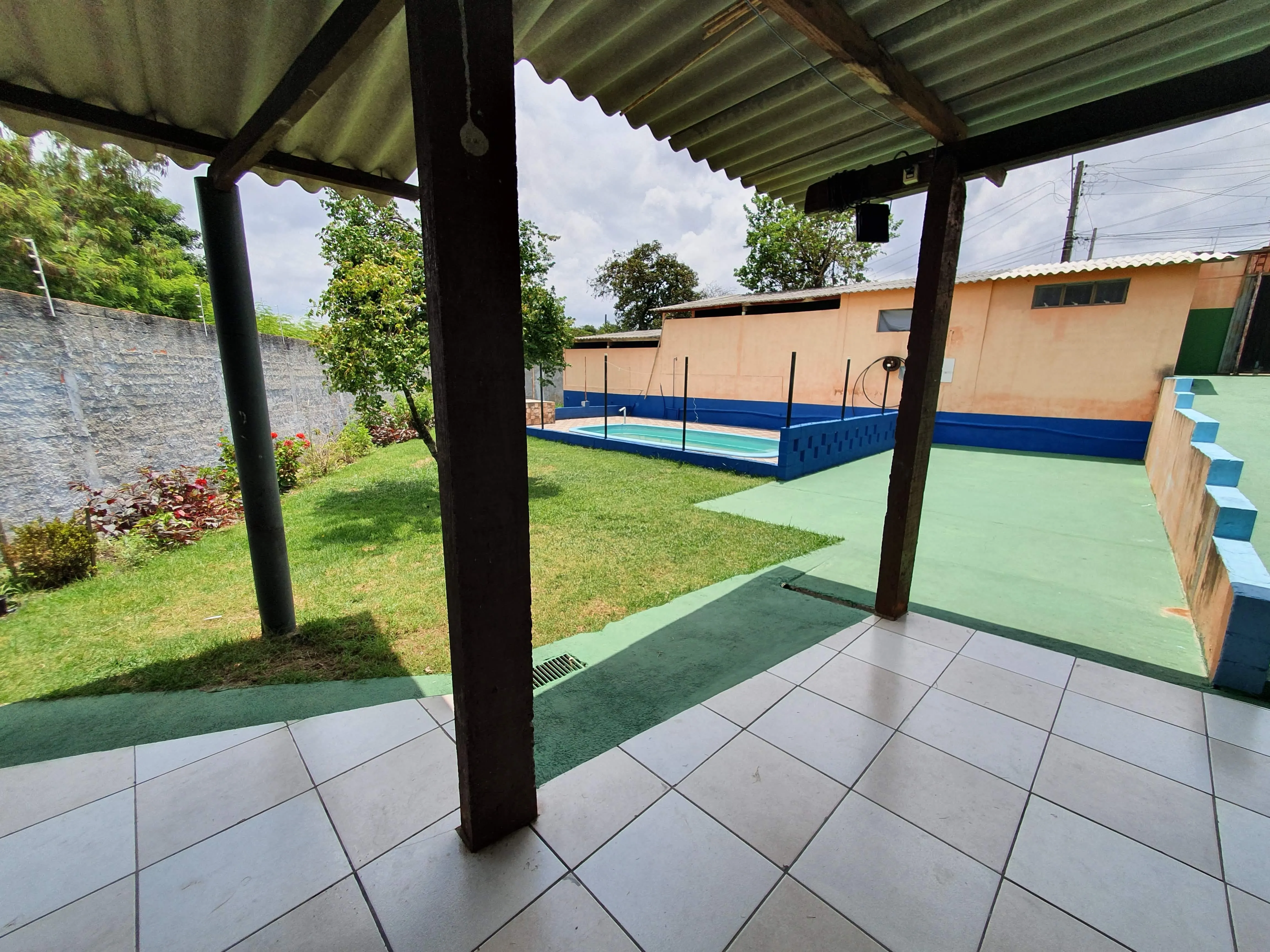 Imagem Linda Casa no Jardim Simus! Espaço e Conforto!