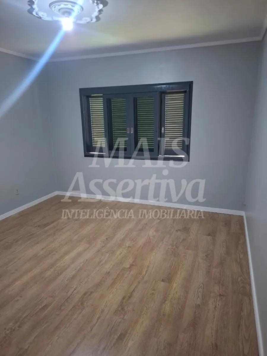 Imagem Casa para locação no bairro Liberdade - 3 Quartos