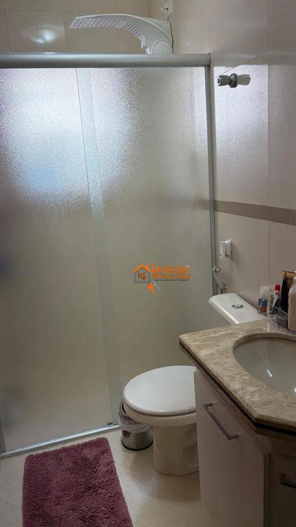 Imagem Sobrado com 3 dormitórios à venda, 150 m² por R$ 850.000,00 - Jardim Aida - Guarulhos/SP