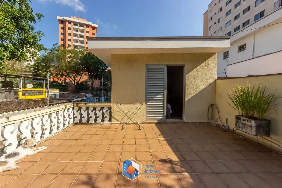 Imagem Sobrado para venda em São Judas com 4 quartos, sendo 1 suíte, 202m²