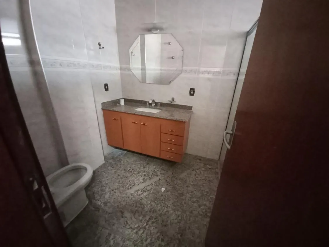 Imagem MODERNO E SOFISTICADO: Lindo apartamento com localização privilegiada no Cambuí, Campinas.