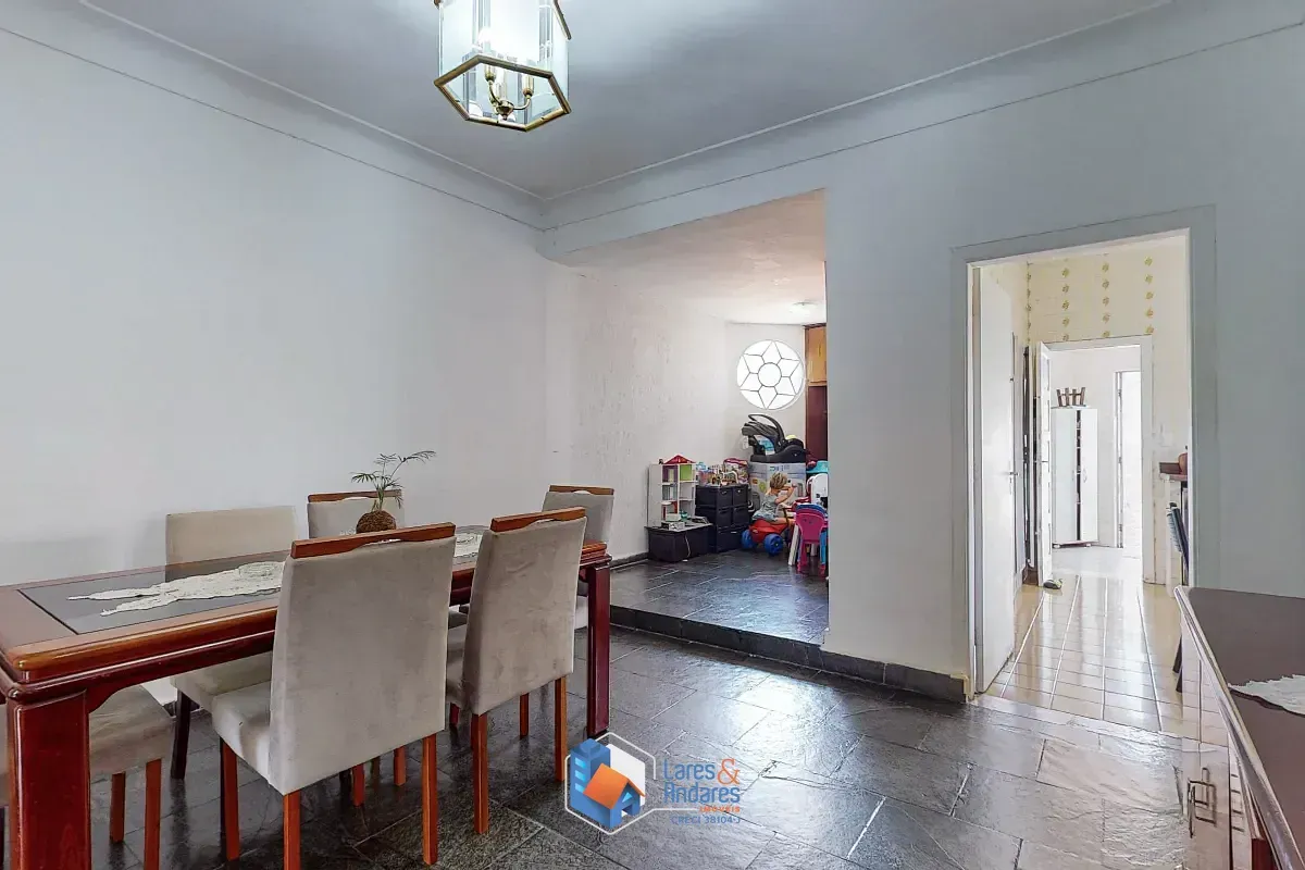 Imagem Casa para venda em Indianópolis com 4 quartos, 220m²