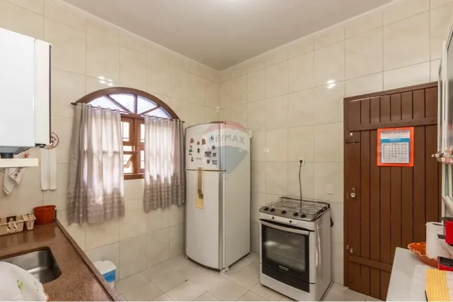 Imagem Casa Térrea 300m² 3 Dormitórios 5 Vagas com jardim e Área Gourmet Edícula