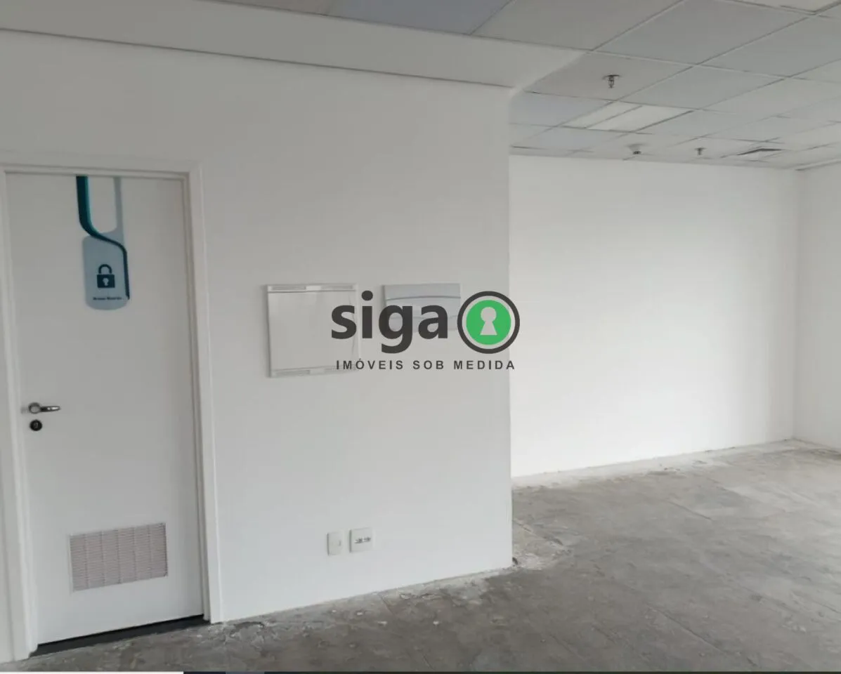Imagem SALA COMERCIAL 200M² PARA LOCAÇÃO AV ROQUE PETRONI BROOKLIN