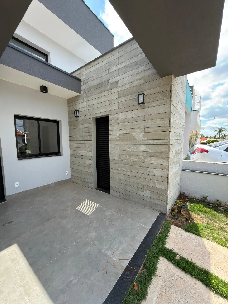 Foto do imóvel: Casa a venda em condomínio Villagio Moutonnee Salto-SP: 3 quartos, 1 suíte, 1 sala, 2 banheiros, 2 vagas de garagem, 104,00 m² de área.