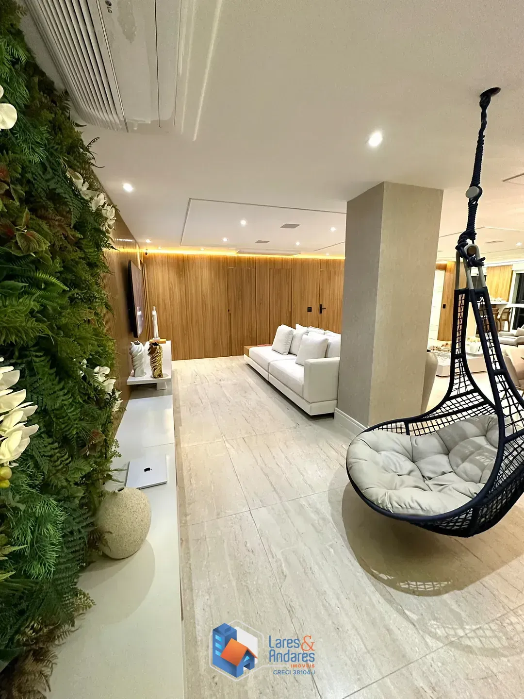 Imagem Apartamento para venda em Santana com 3 quartos, sendo 2 suítes, 196m²