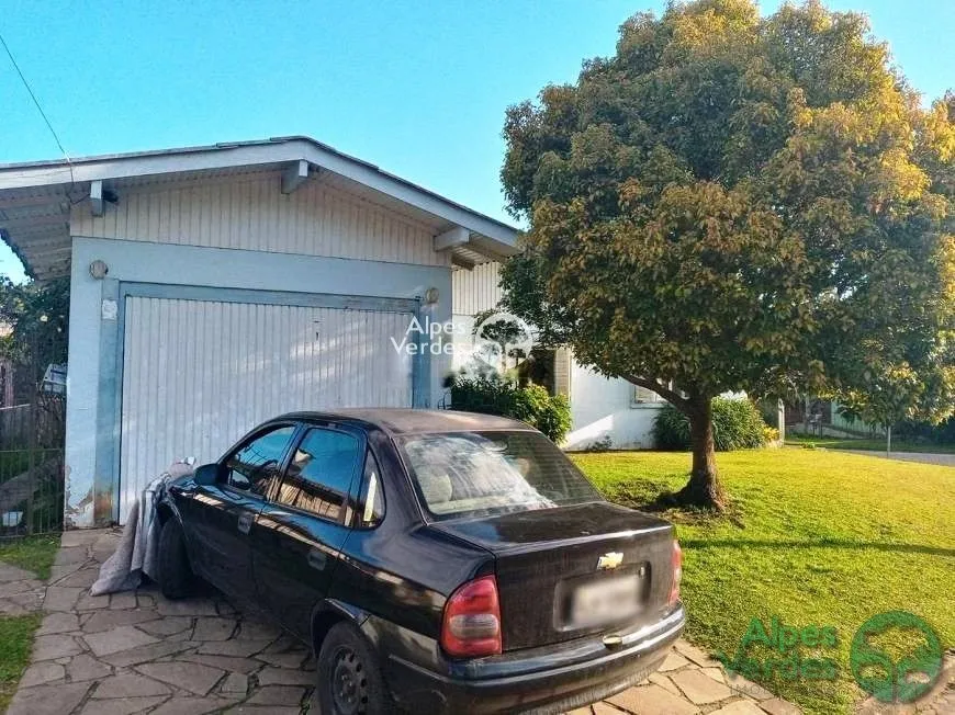 Imagem Vende-se Casa em Canela á 5 minutos da Catedral de Pedra