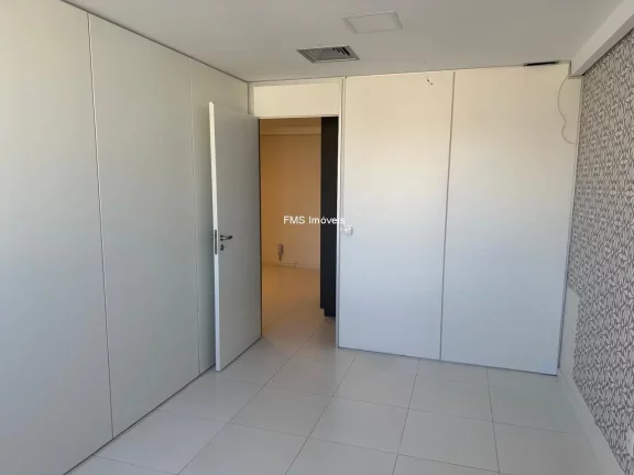Imagem Conjunto comercial às venda com 50m² na Av. Angélica