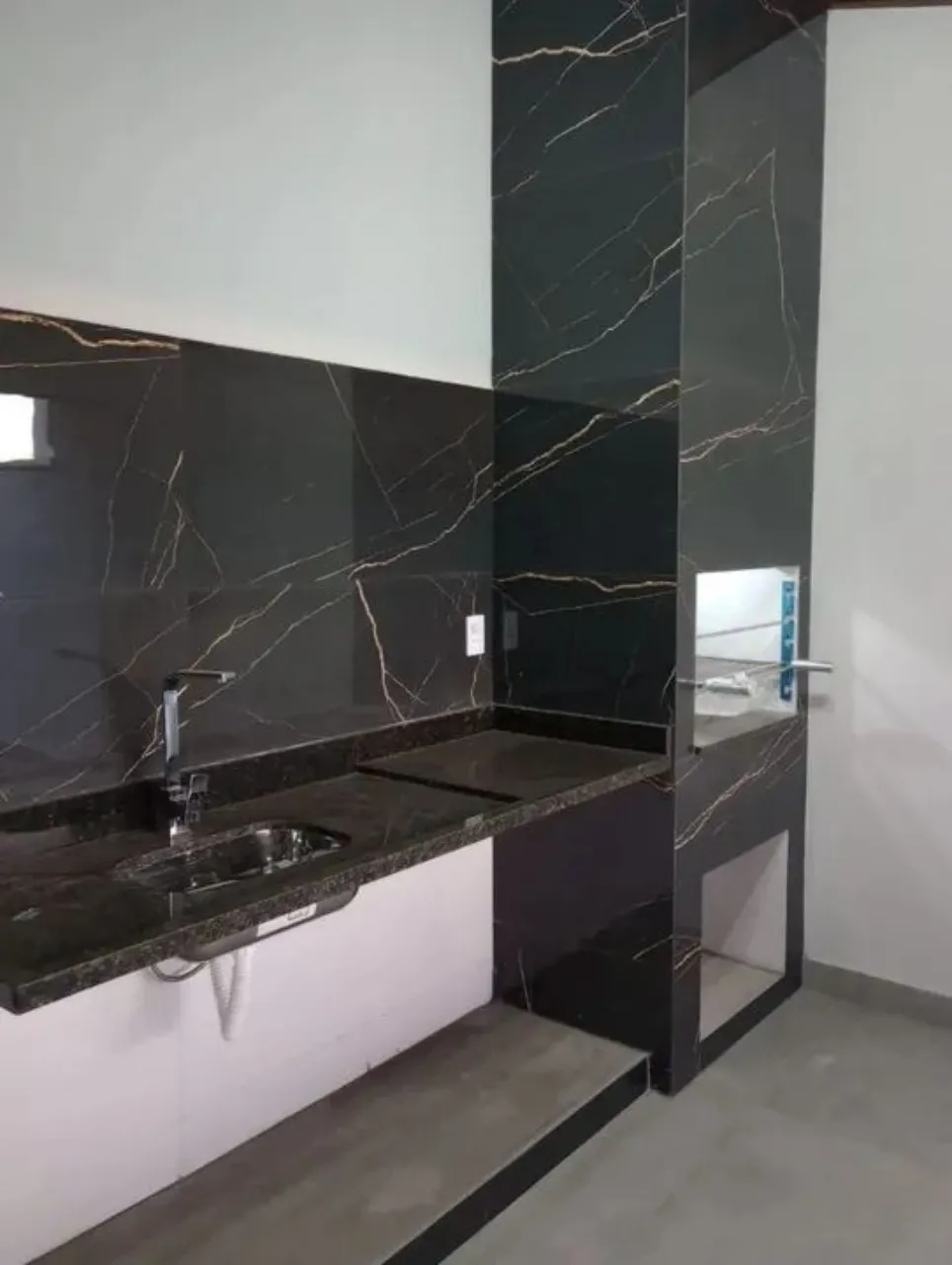 Imagem Casa em Condomínio à Venda em Sorocaba-SP, Jardim Residencial Villagio Ipanema I: 2 Quartos, 1 Suíte, 1 Sala, 2 Banheiros, 2 Vagas de Garagem, 94m².