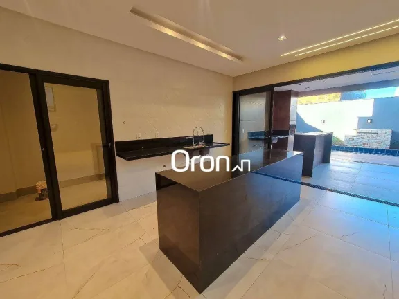 Imagem Sobrado à venda, 228 m² por R$ 1.540.000,00 - Jardins Capri - Senador Canedo/GO