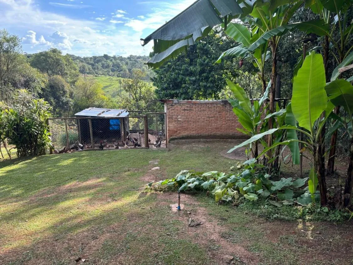 Imagem Lindo sítio a venda em Juatuba/MG , com 8.000 m²