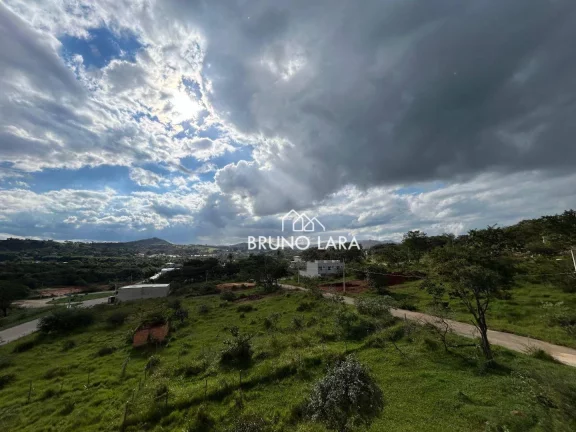 Imagem Casa a venda em Betim MG - Bairro Tiradentes