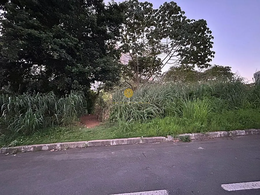 Terreno - Venda na Colina B1 Patamares Salvador-Ba
