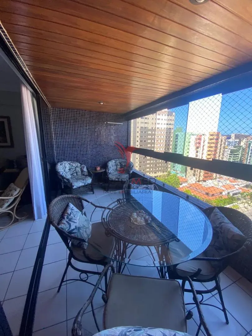 Imagem Apartamento em Tambau, 3 quartos, sendo 2 suites. 2 Vagas de Garagem