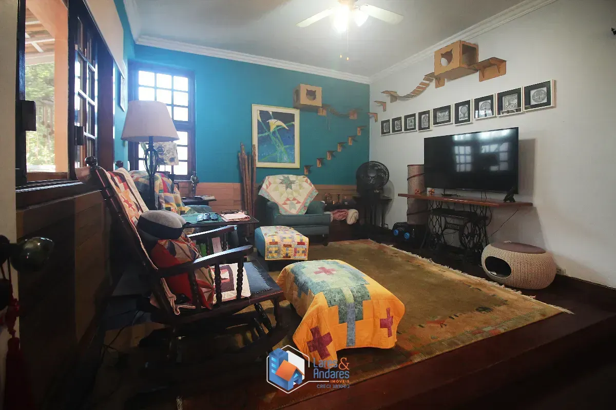 Imagem Casa para venda em Jardim Petrópolis com 4 quartos, sendo 4 suítes, 271m²