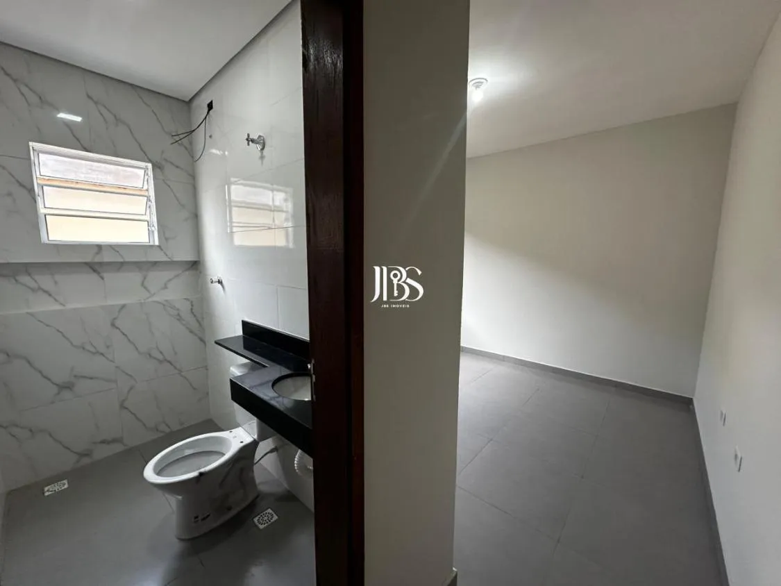 Imagem EXCELENTE CASA NOVA COM PISCINA À VENDA EM ITANHAÉM