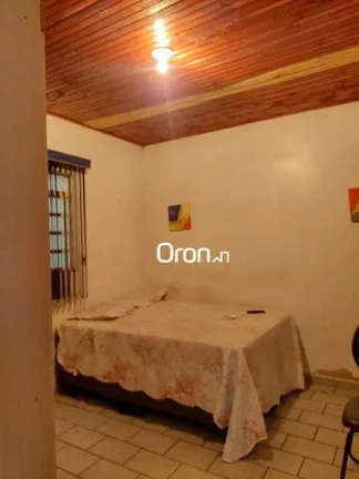 Imagem Casa com 3 dormitórios à venda, 174 m² por R$ 316.000,00 - Jardim Presidente - Goiânia/GO