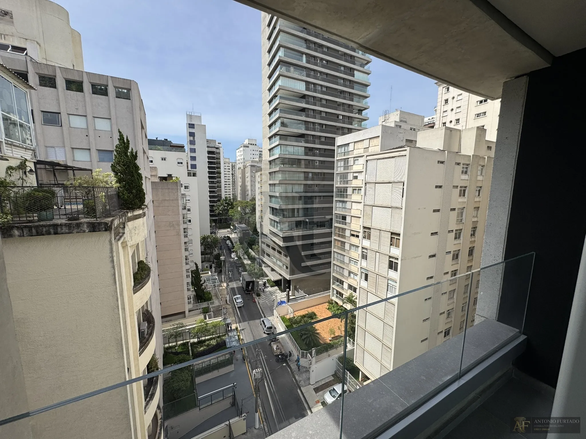 Imagem Apartamento à venda em Itaim Bibi, São Paulo
