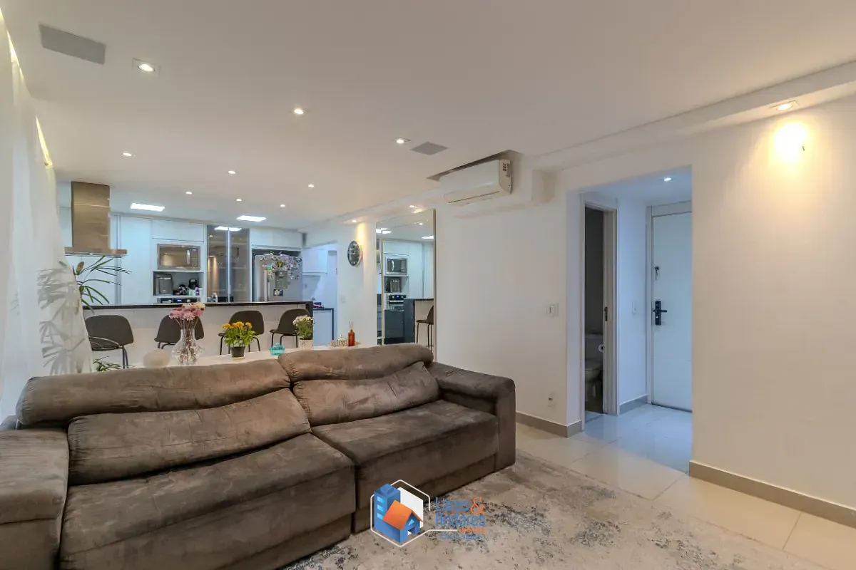 Imagem Apartamento para venda em Santo Amaro com 3 quartos, sendo 1 suíte, 130m²
