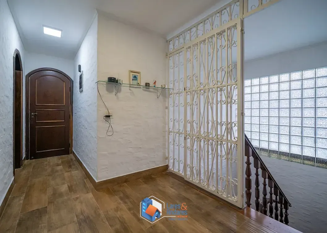 Imagem Casa para venda em Jardim Cordeiro com 4 quartos, sendo 4 suítes, 357m²