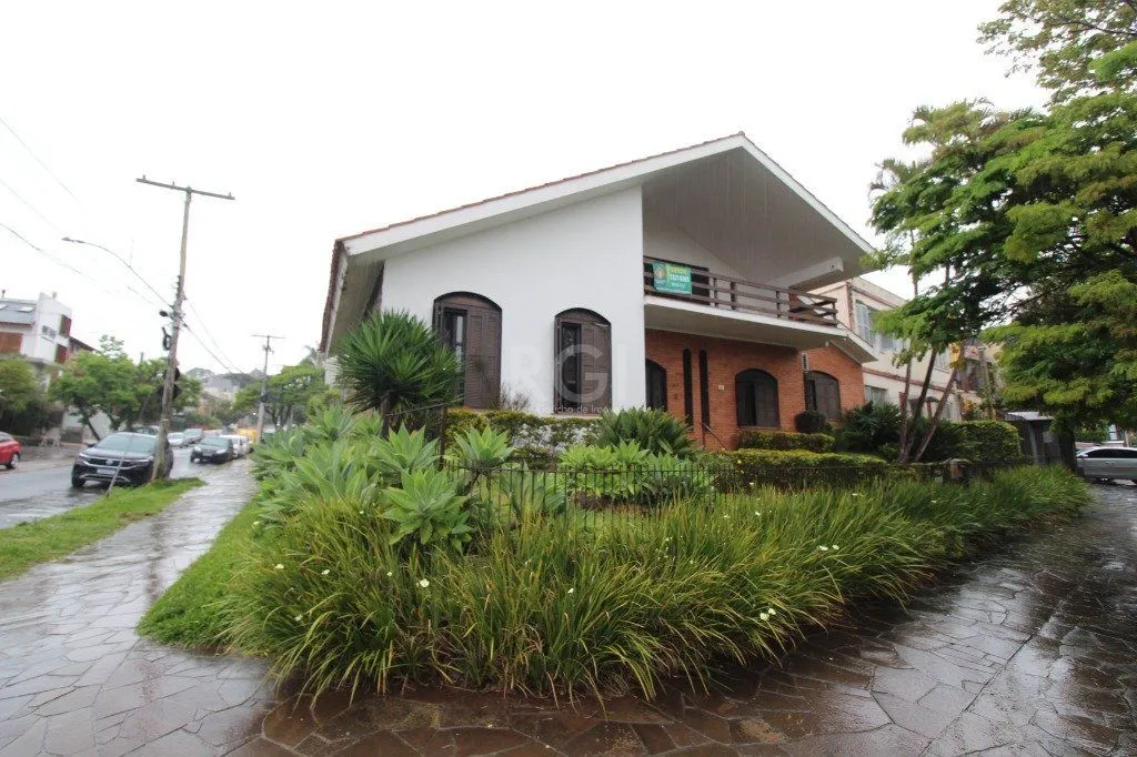 Imagem Casa para Venda - 406.36m², 6 dormitórios, sendo 6 suites, 2 vagas - Chácara das Pedras