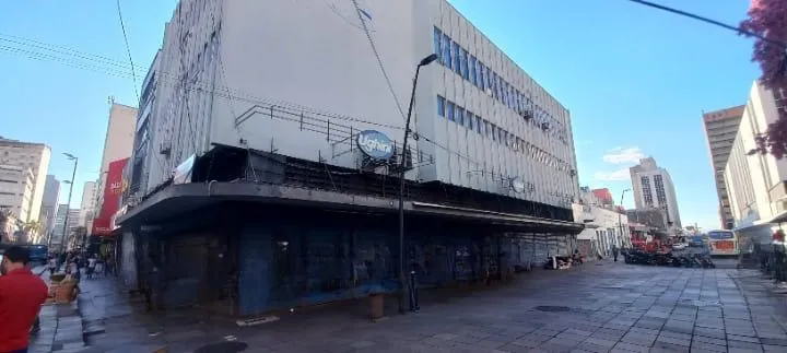 Imagem Prédio Comercial em Centro Histórico