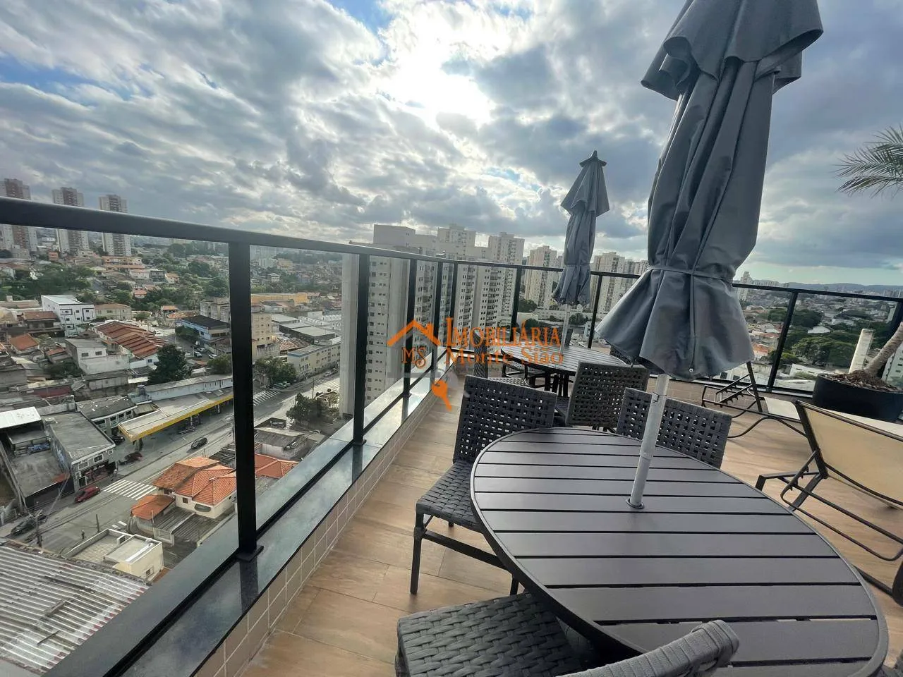 Foto do imóvel Apartamento com 2 dormitórios à venda, 65 m² por R$ 650.000,00 - Vila Moreira - Guarulhos/SP