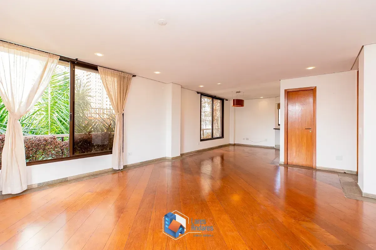 Foto do imóvel Apartamento para venda em Brooklin com 4 quartos, sendo 2 suítes, 200m² em Rua Nebraska