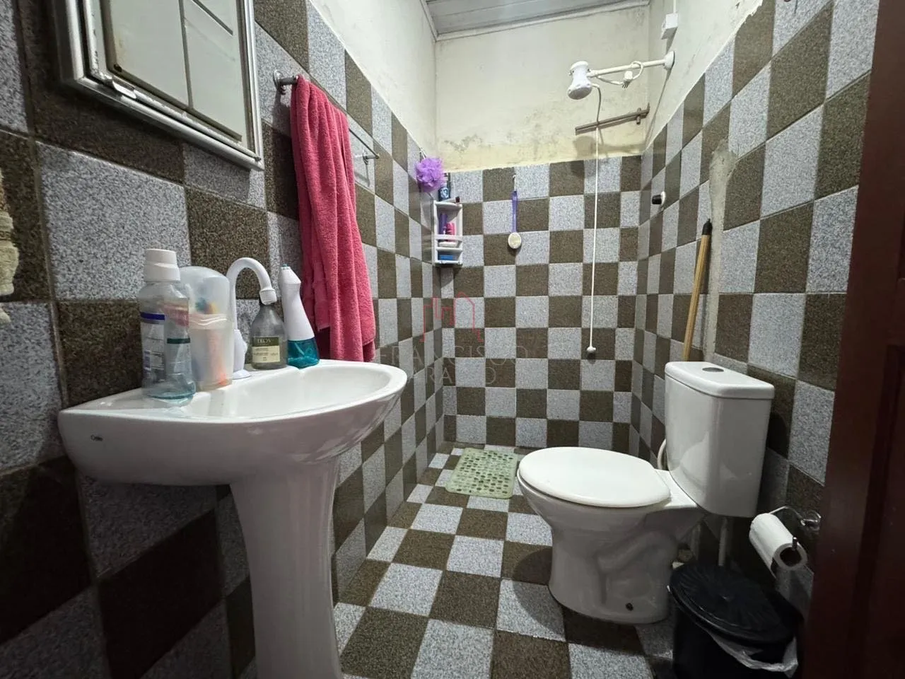 Imagem CASA À VENDA NO BAIRRO DO POÇO ? PRÓXIMA À PRAÇA GUIMARÃES PASSOS

Excelente oportunidade para...