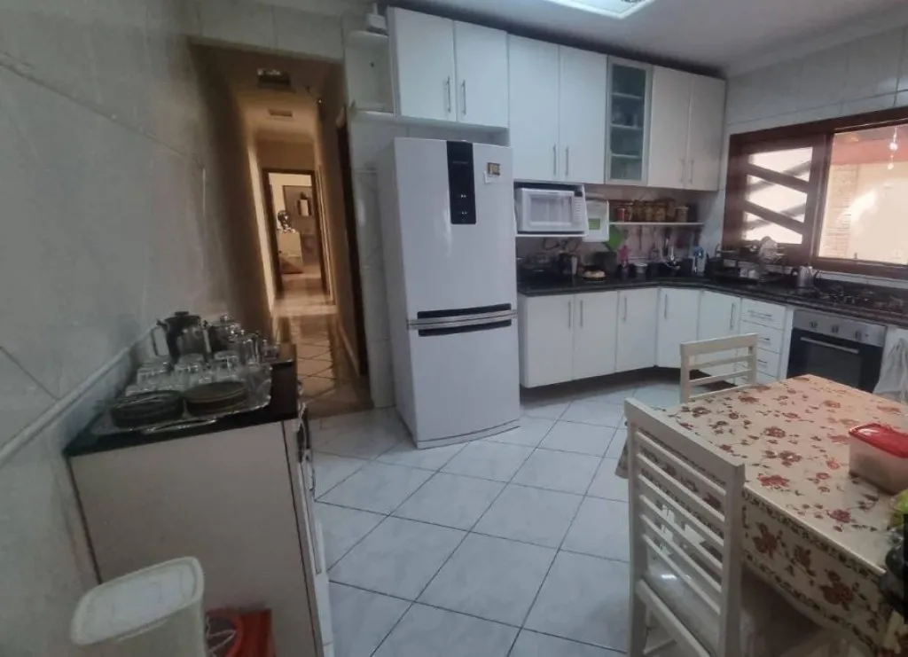 Imagem CASA COM 120,00 m² - GUILHERMINA - PRAIA GRANDE SP
