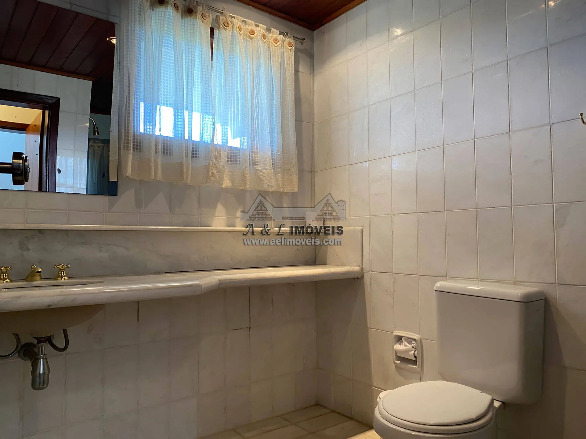 Imagem Apartamento à venda em Campos do Jordão - Com 05 dormitórios