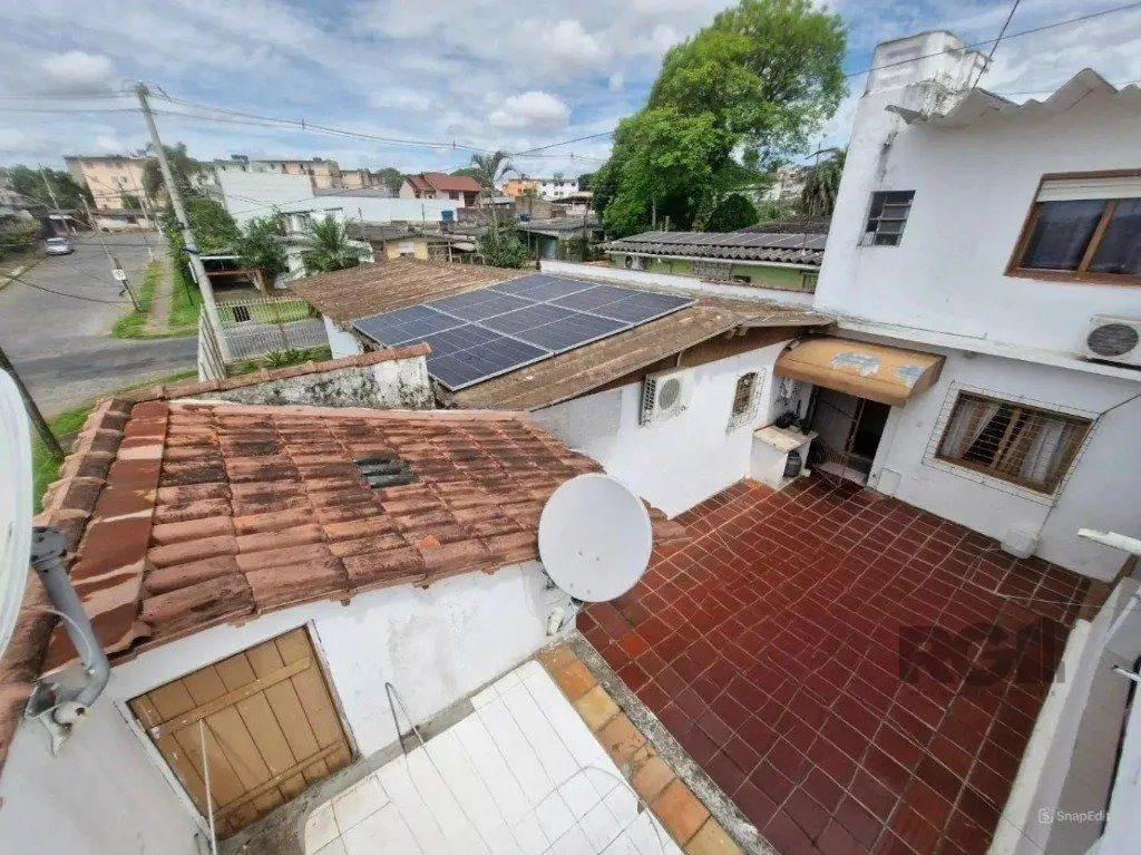 Imagem Casa com 4 dormitórios no bairro Jardim Leopoldina