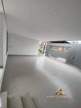 Imagem Casa 3 Quartos, sendo 1 suite (unica no lote) Bom Retiro - COD 966