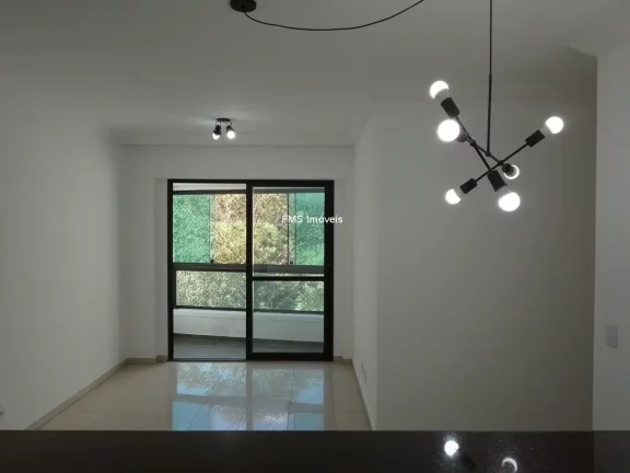 Imagem Apartamento à venda na Vila Andrade com 2 quartos, 2 salas, 1 banheiro, 1 vaga.