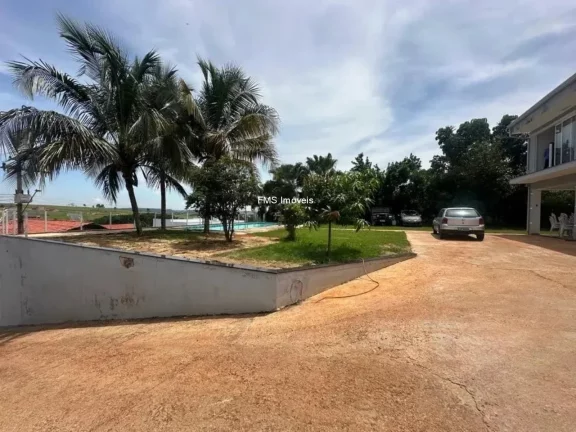 Imagem Casa com 6 dorm. sendo 4 suítes em Boituva - SP.