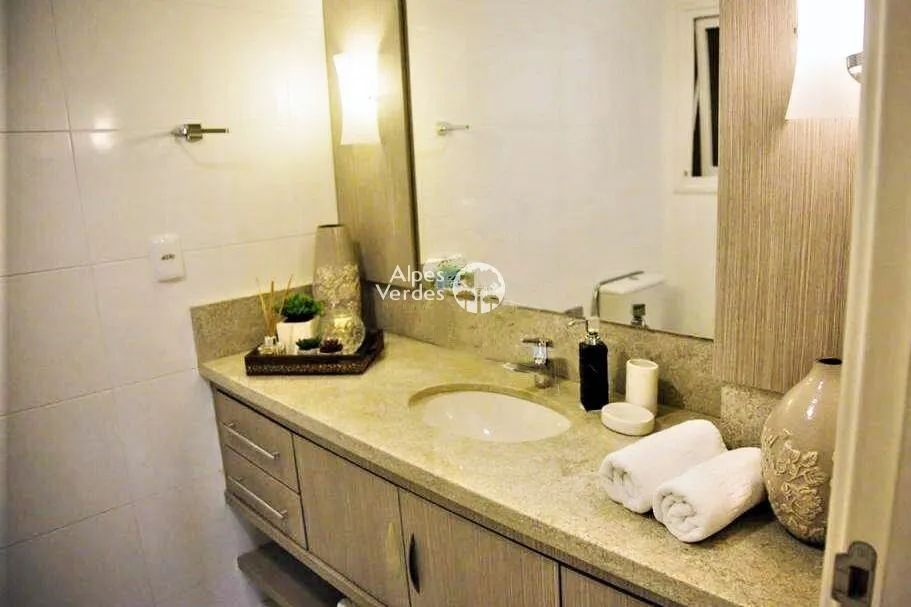 Imagem Cobertura com 3 dormitórios à venda por R$ 1.585.000 - CENTRO - Gramado/RS