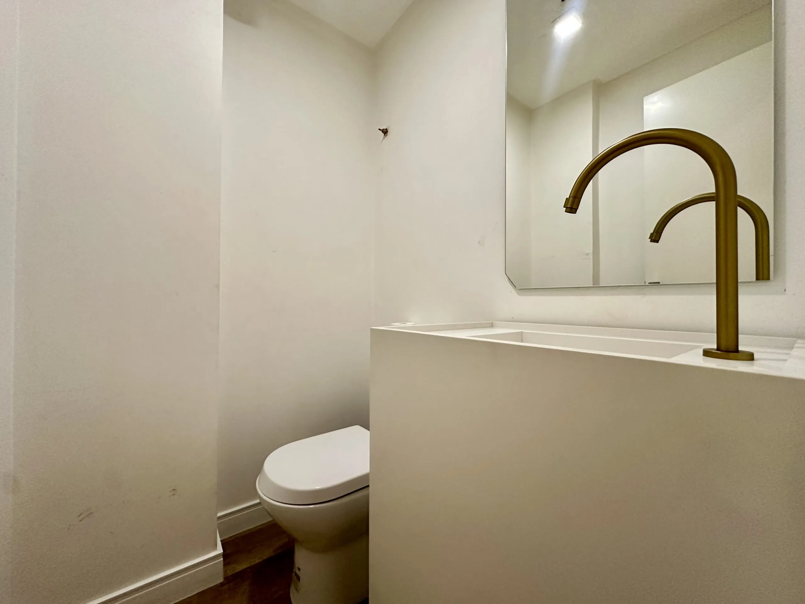 Imagem Apartamento à venda com 240m2 por R$ 4.500.000,00