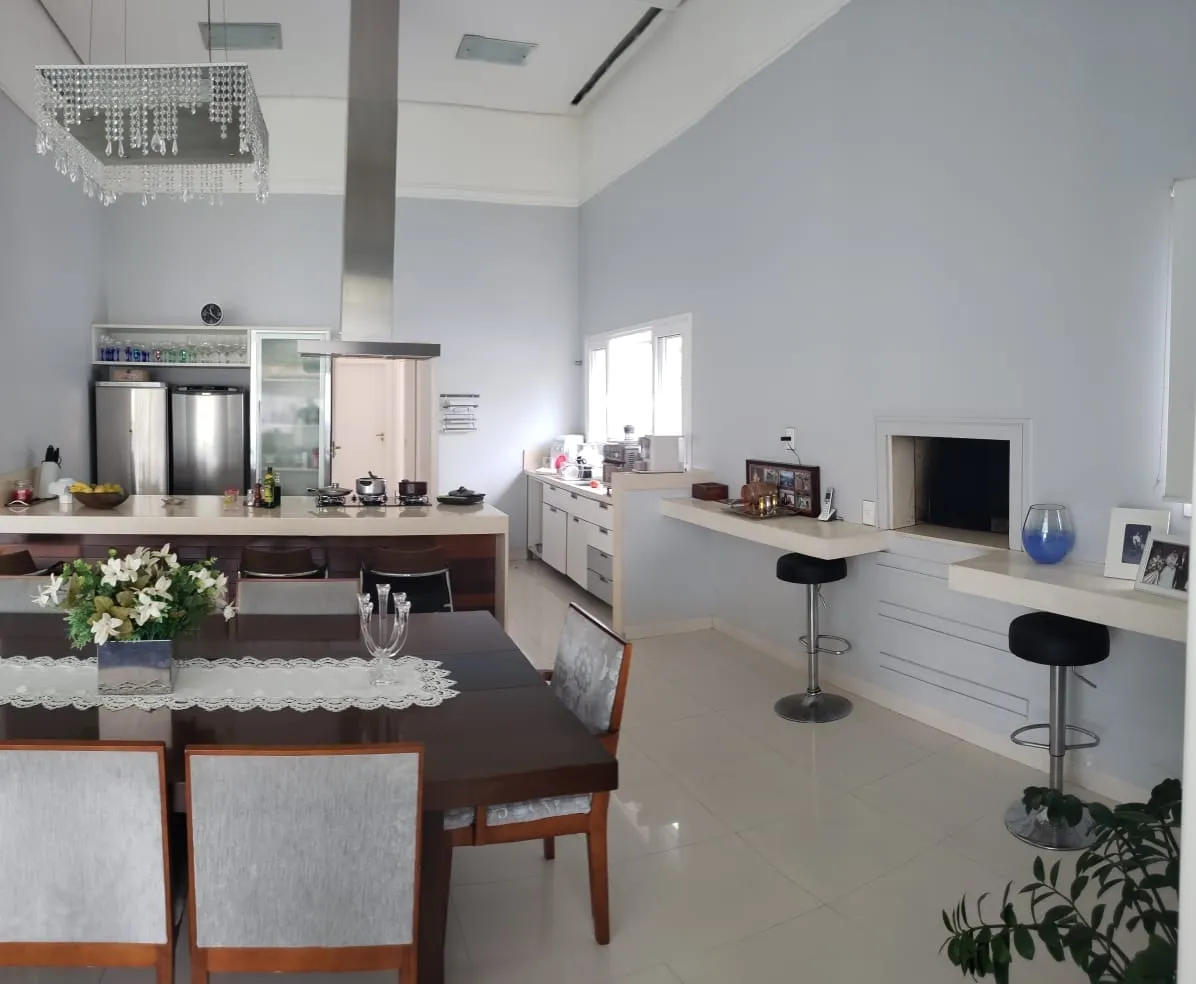 Imagem Casa à venda 4 Quartos, 1 Suite, 4 Vagas, 1231M², Socorro, Pindamonhangaba - SP | VILLAGE PAINEIRAS